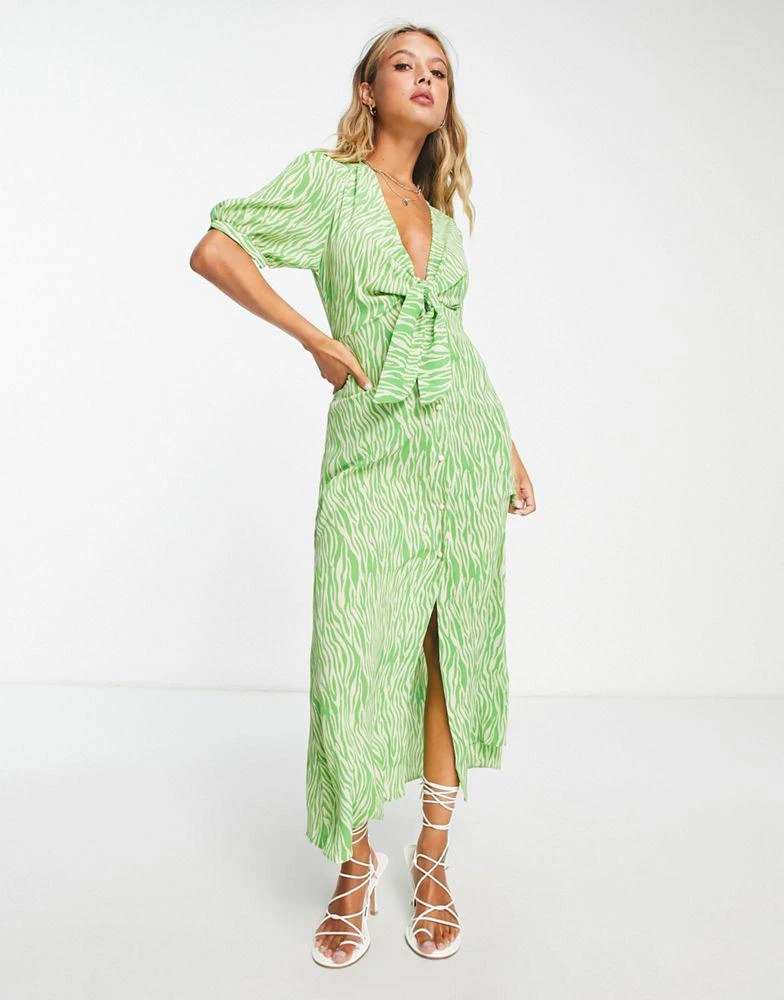 商品ASOS|ASOS DESIGN tie front button through midi dress in green animal print,价格¥174,第4张图片详细描述