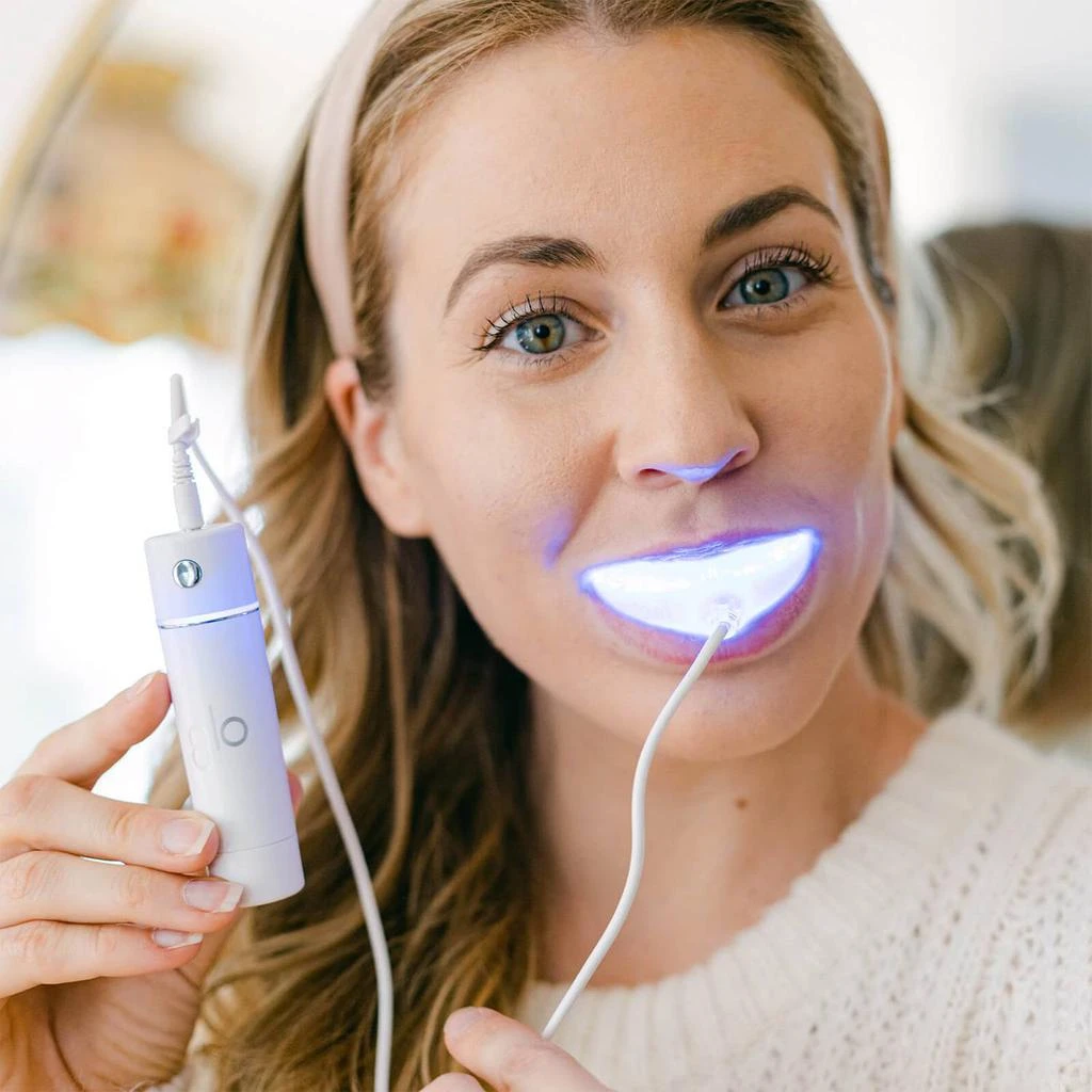 商品glo|GLO Science GLO Lit Teeth Whitening Device Tech Kit with Bluetooth,价格¥1203,第4张图片详细描述