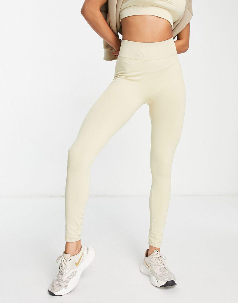 商品The North Face|The North Face Seamless leggings in beige Exclusive at ASOS,价格¥537,第4张图片详细描述