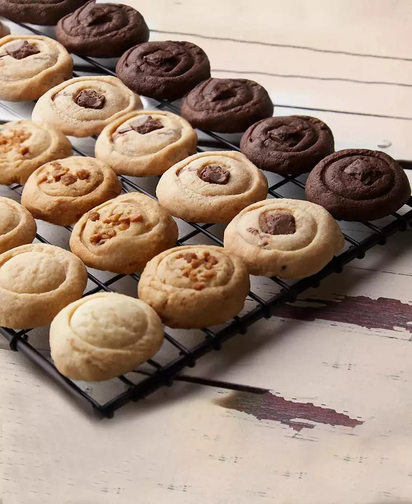 商品Mary Macleod's Shortbread|Large Gift Box of Assorted Shortbread, 24 Count,价格¥408,第3张图片详细描述