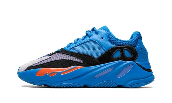 商品Adidas|Adidas YEEZY BOOST 700,价格¥2690-¥3811,第1张图片