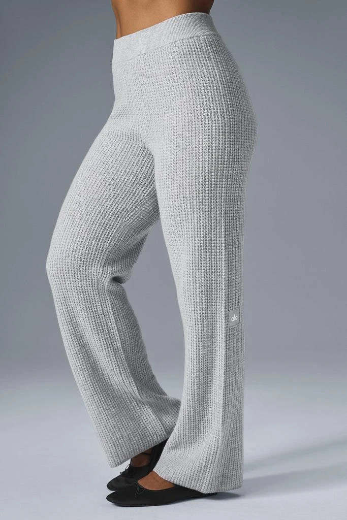 商品Alo|Cashmere High-Waist Plush Waffle Pant - Athletic Heather Grey,价格¥2616,第3张图片详细描述