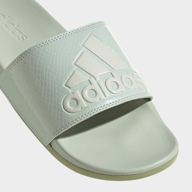 商品Adidas|Women's adidas Adilette Comfort Slide Sandals,价格¥296,第5张图片详细描述