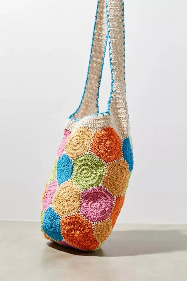 商品Urban Outfitters|Crochet Woven Shoulder Bag,价格¥113,第2张图片详细描述