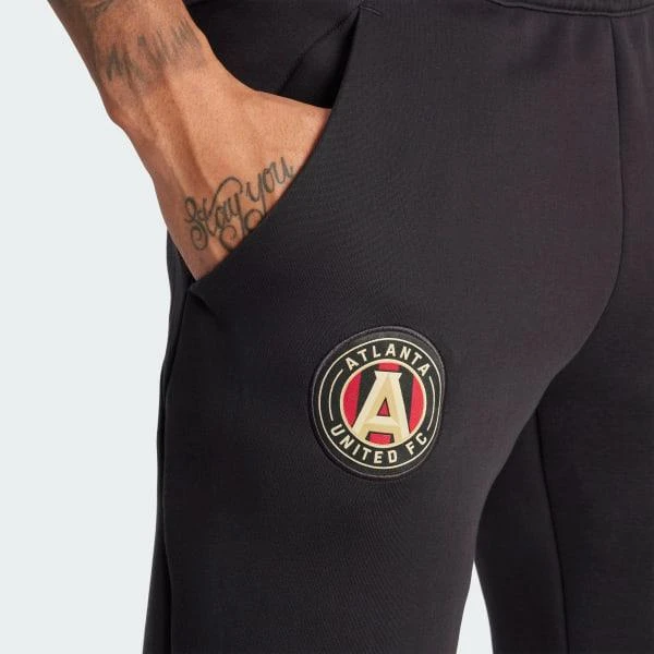 Atlanta United FC Designed for Gameday Travel Pants 商品