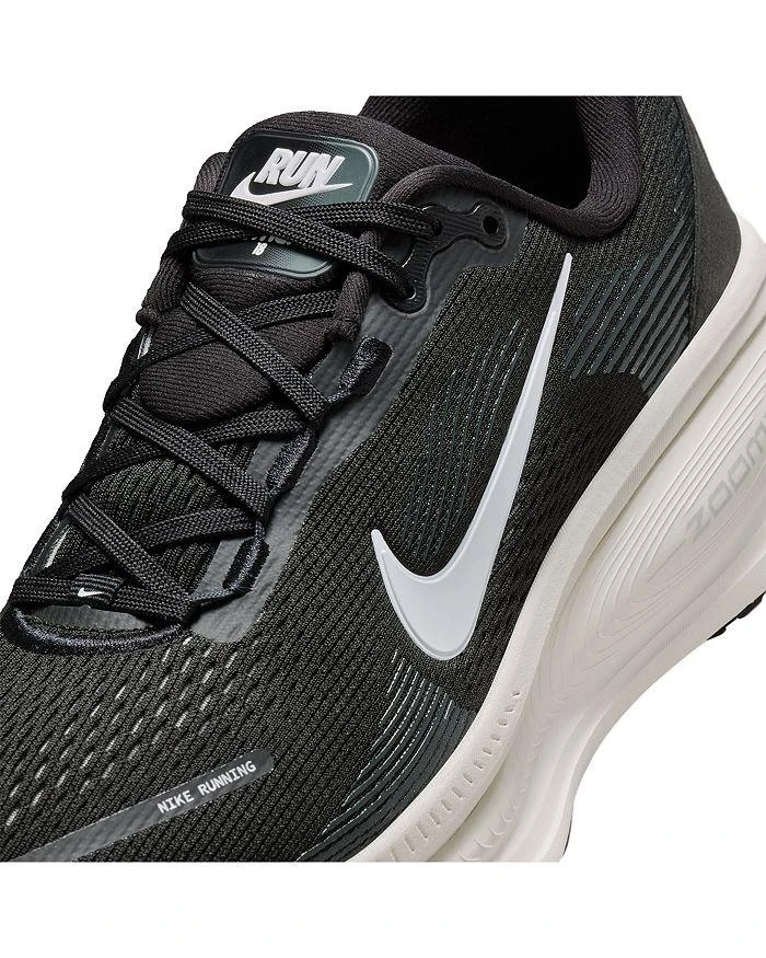 Women's Vomero 18 Sneakers 商品