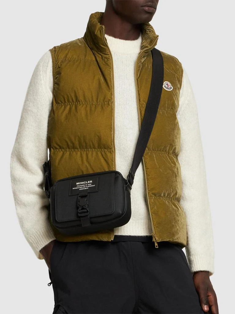 商品Moncler|Nakoa Coated Canvas Crossbody Bag,价格¥6932,第2张图片详细描述