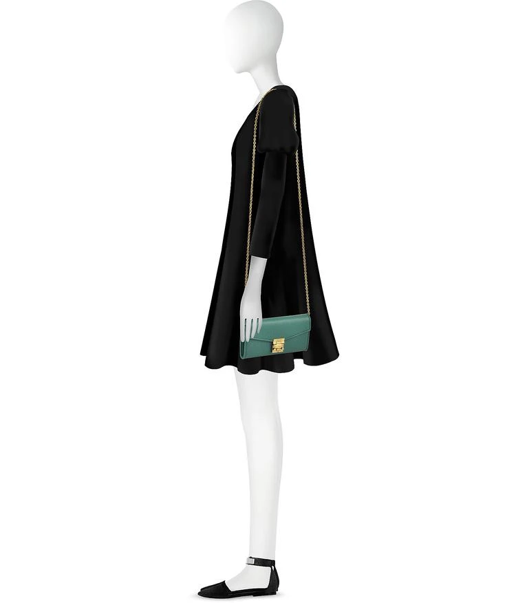 商品MCM|MCM Hopper Green Grained Leather Large Patricia Crossbody Wallet,价格¥3979,第4张图片详细描述