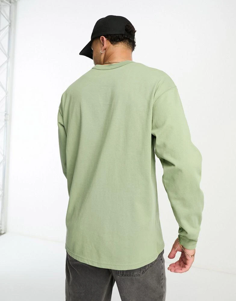 商品NIKE|Nike Premium essentials logo long sleeve t-shirt in green,价格¥335,第2张图片详细描述