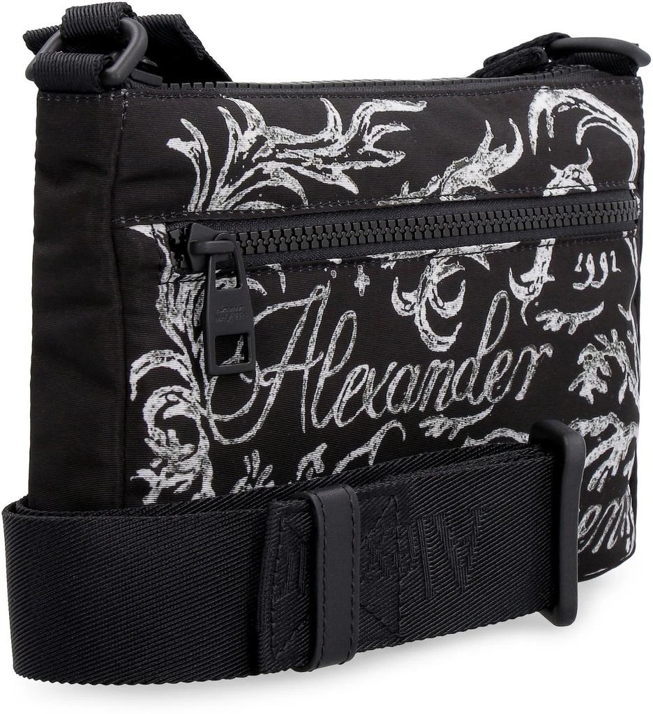 商品Alexander McQueen|Alexander McQueen Blake Illustration Phone Bag,价格¥2516,第3张图片详细描述