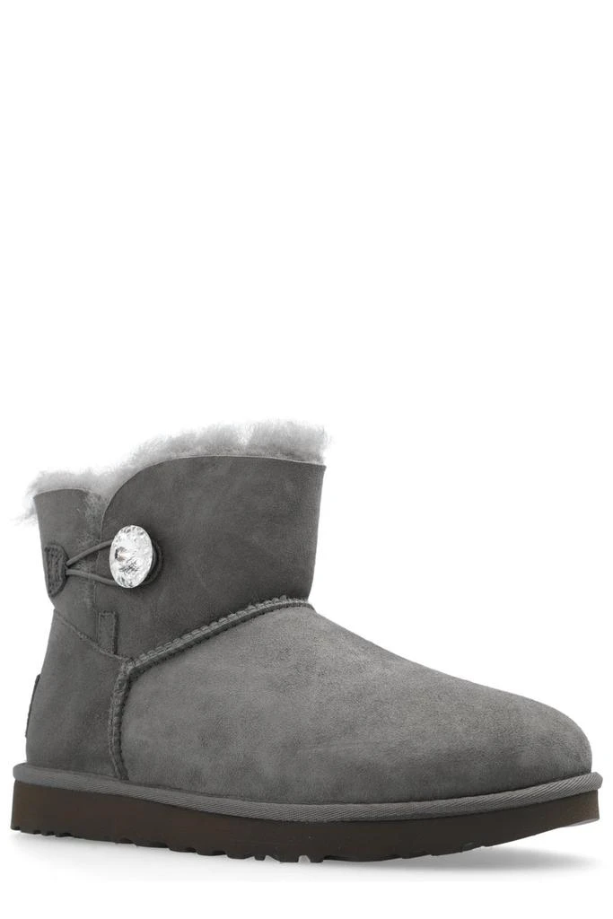 商品UGG|UGG Logo Patch Round Toe Boots,价格¥1155,第2张图片详细描述