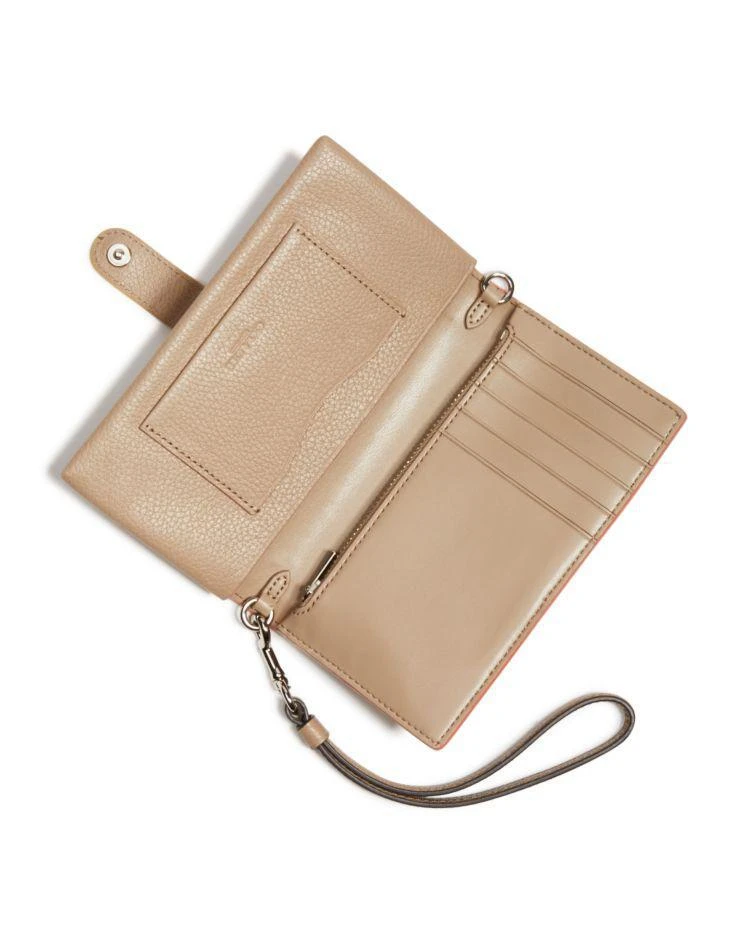 商品Coach|Phone Wristlet in Edgestain Leather,价格¥556,第3张图片详细描述