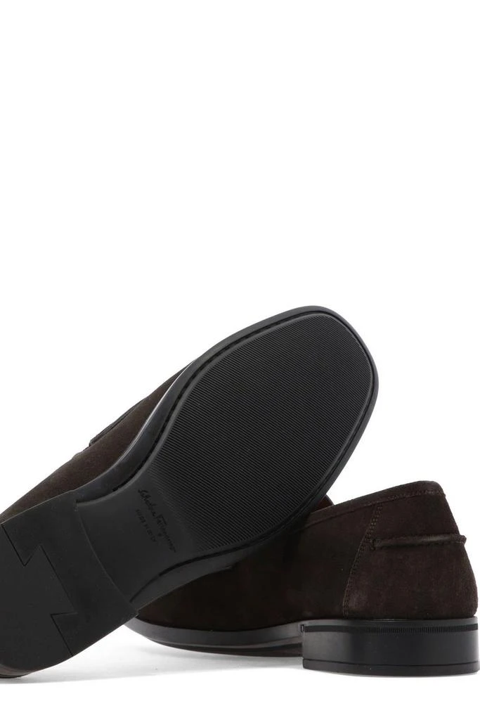 商品Salvatore Ferragamo|Salvatore Ferragamo Classic Penny Loafers,价格¥5035,第5张图片详细描述