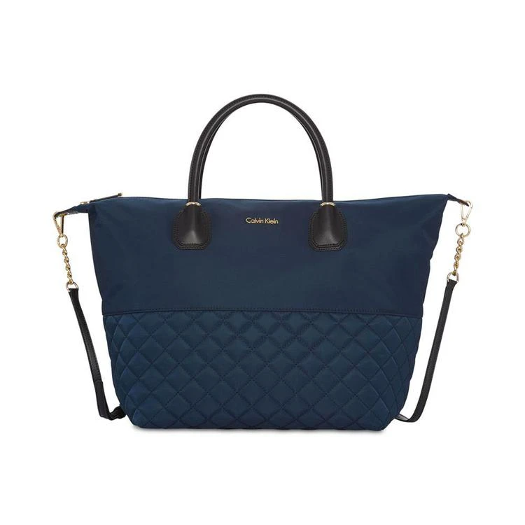商品Calvin Klein|Florence Extra-Large Nylon Tote,价格¥880,第2张图片详细描述