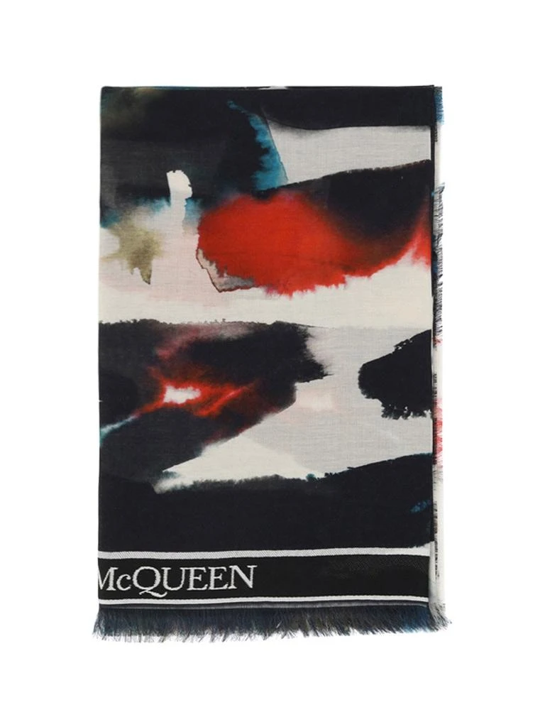 商品Alexander McQueen|Alexander McQueen Graffiti Printed Frayed Scarf,价格¥1224,第3张图片详细描述