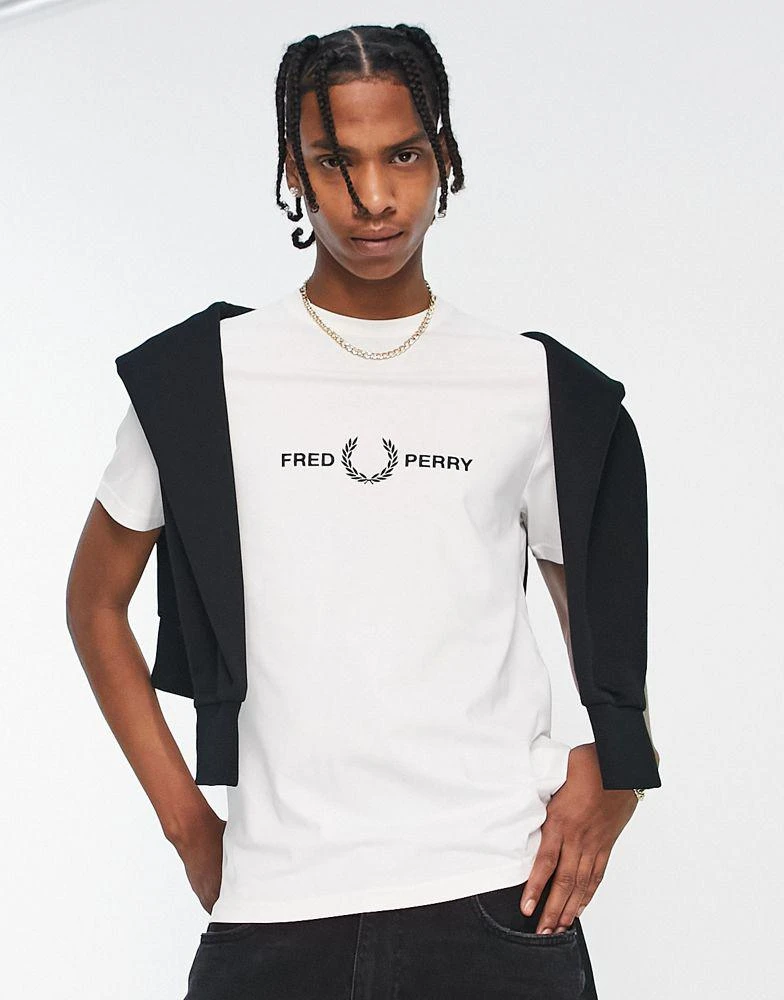 商品Fred Perry|Fred Perry back laurel wreath print t-shirt in white,价格¥348,第2张图片详细描述