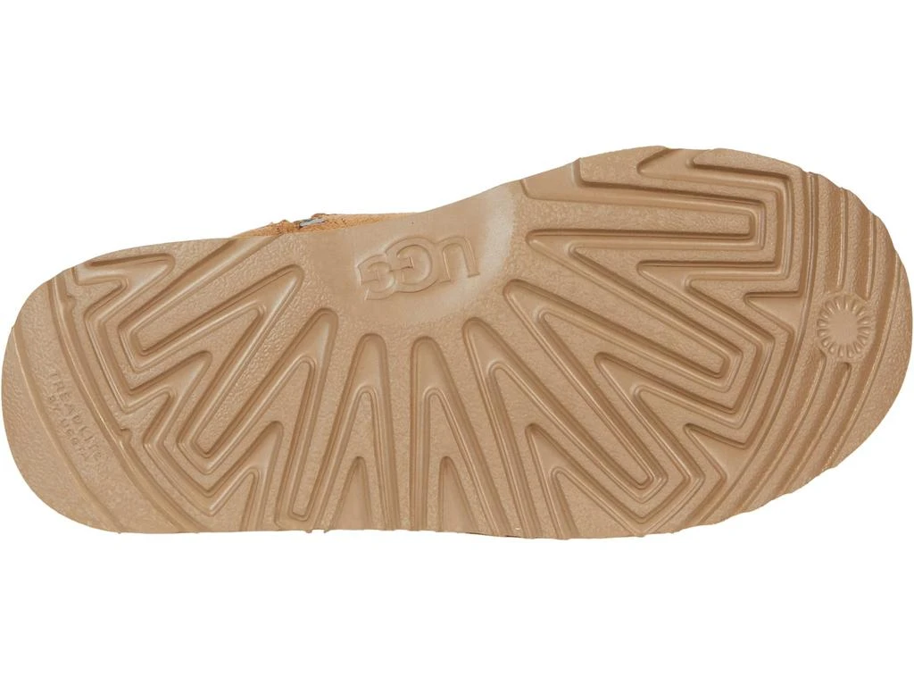 商品UGG|Classic Dual Zip Boot  (Toddler/Little Kid/Big Kid),价格¥581,第3张图片详细描述