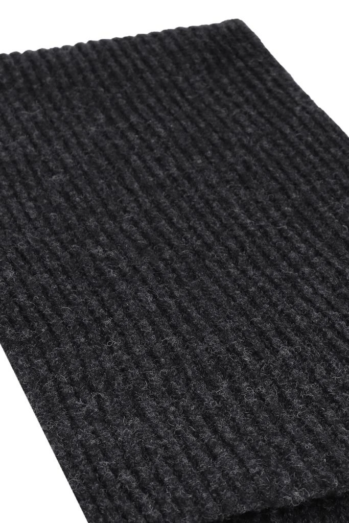 商品Ganni|Ganni Ribbed Knit Scarf,价格¥930,第2张图片详细描述