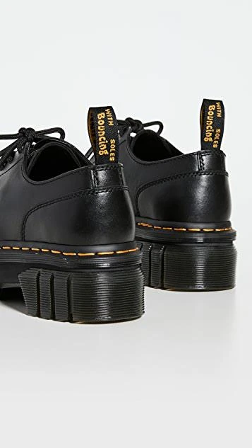 商品Dr. Martens 马汀博士|Audrick 沟纹鞋底平底鞋,价格¥1215,第3张图片详细描述