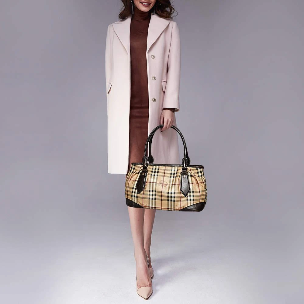 商品[二手商品] Burberry|Burberry Beige/Dark Brown Haymarket Check Coated Canvas And Leather Shoulder Bag,价格¥2222,第2张图片详细描述