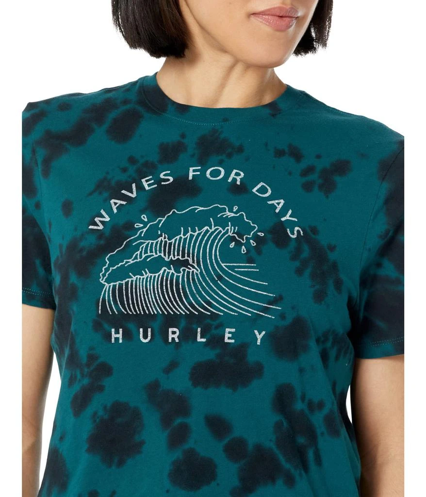 商品Hurley|Crown Tie-Dye Cropped Tee,价格¥159,第3张图片详细描述
