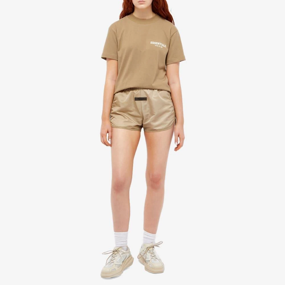 商品Essentials|FEAR OF GOD ESSENTIALS Women's Running Shorts - Oak,价格¥358,第4张图片详细描述