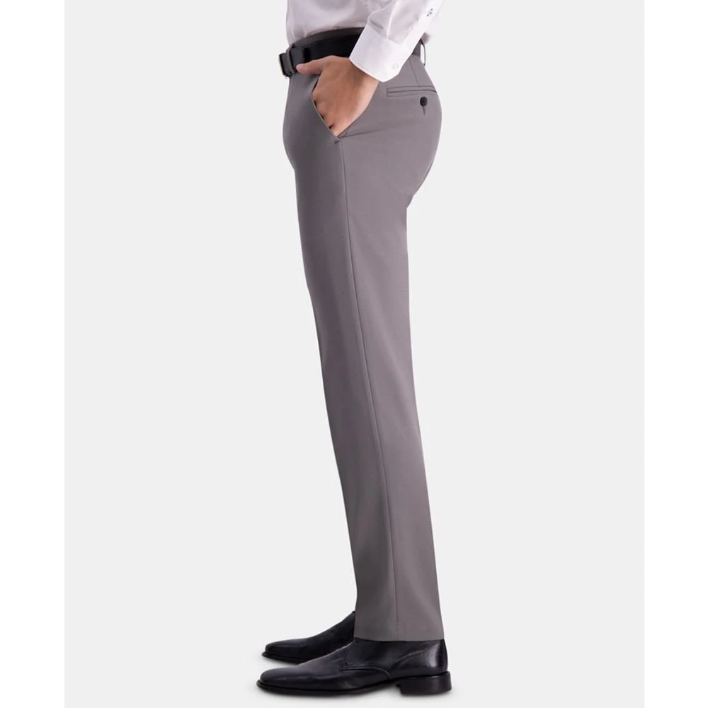 商品Haggar|Men's The Active Series Straight-Fit  Performance Stretch Solid Dress Pants,价格¥606,第2张图片详细描述