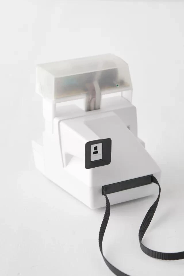 商品Polaroid|Polaroid 600 Glow-In-The-Dark Instant Camera Refurbished By Retrospekt,价格¥757,第5张图片详细描述