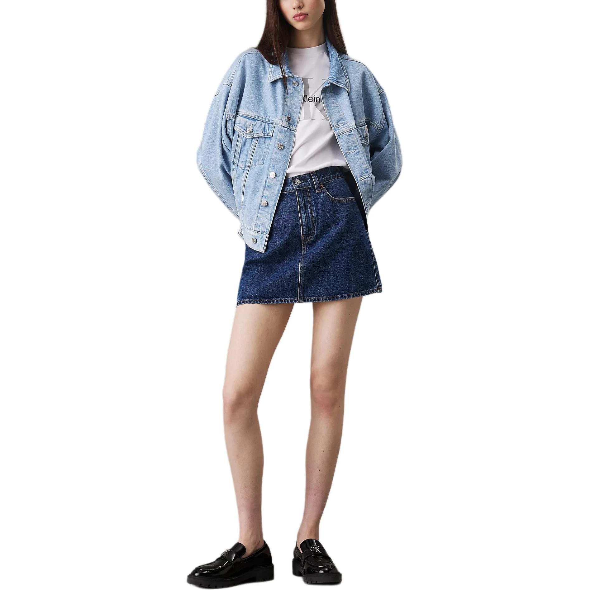 商品[国内直发] Calvin Klein|CALVIN KLEIN 宽松尖领单排扣牛仔外套 欧版 女款 浅蓝色,价格¥1056,第1张图片