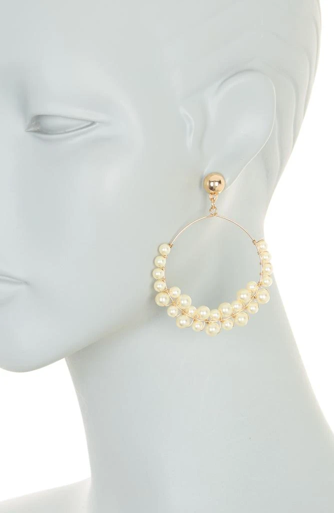 商品AREA|Imitation Pearl Ring Drop Earrings,价格¥45,第2张图片详细描述