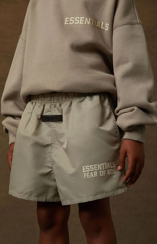 商品Essentials|Smoke Running Shorts,价格¥152,第5张图片详细描述