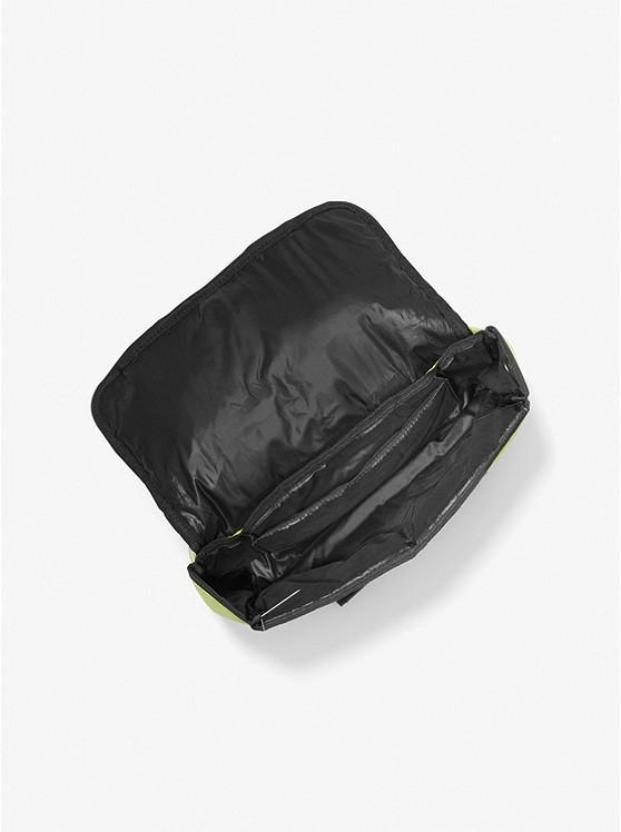 商品Michael Kors|Brooklyn Quilted Recycled Polyester Sling Pack,价格¥773,第4张图片详细描述