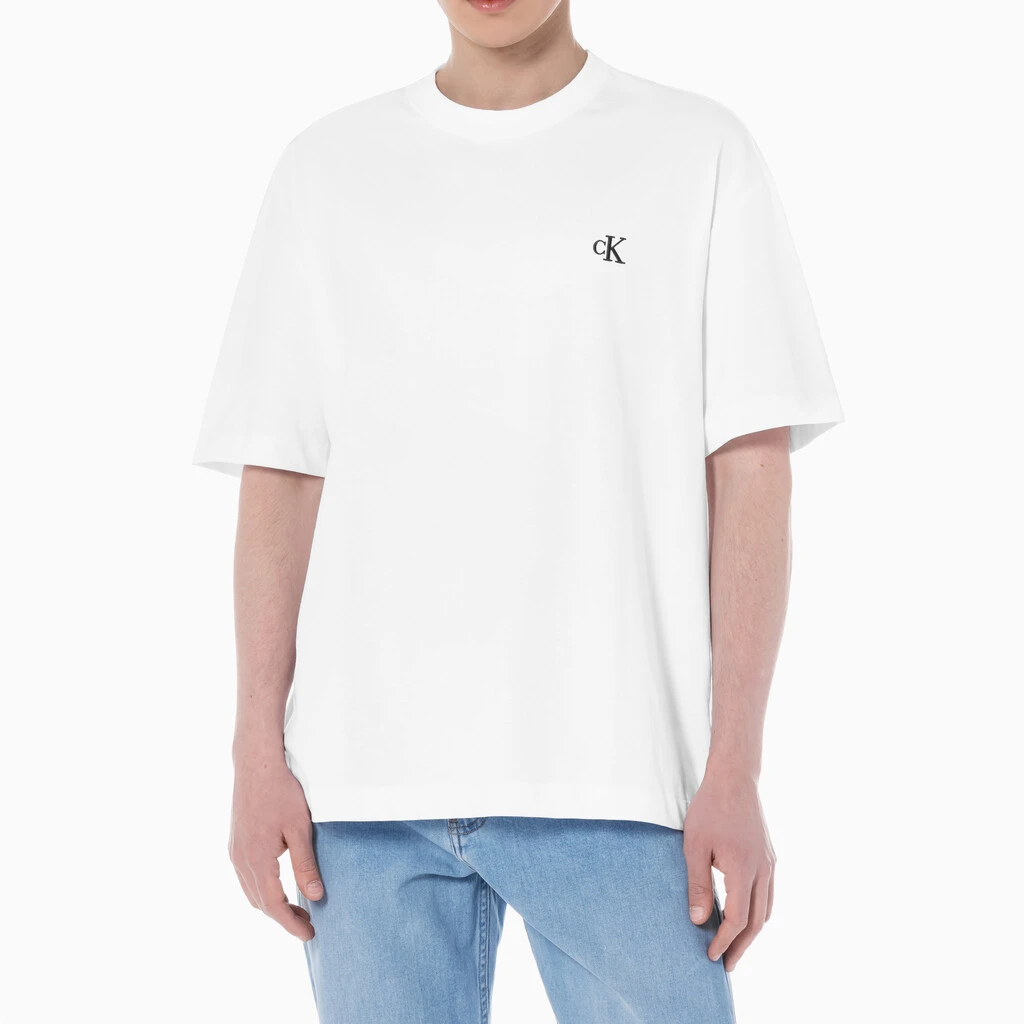 商品[国内直发] Calvin Klein|CALVIN KLEIN 纯色字母刺绣纯棉宽松短袖T恤 夏季 男款 白色,价格¥394,第5张图片详细描述
