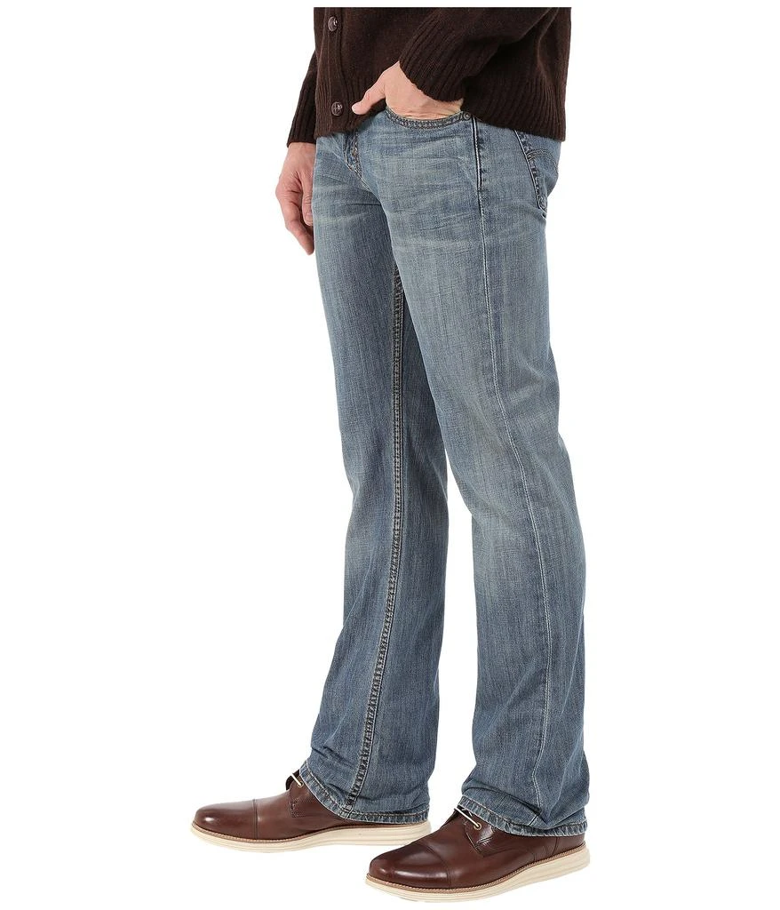 商品Levi's|527 Slim Boot Cut Jeans in Medium Chipped,价格¥441,第2张图片详细描述