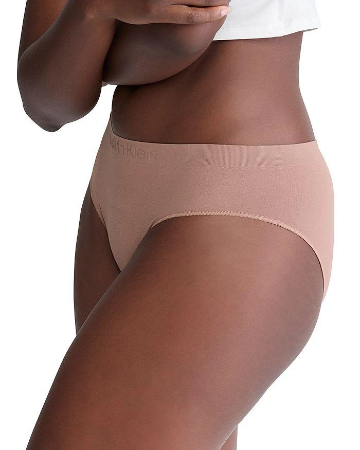 商品Calvin Klein|Bonded Flex Bikini,价格¥92,第3张图片详细描述