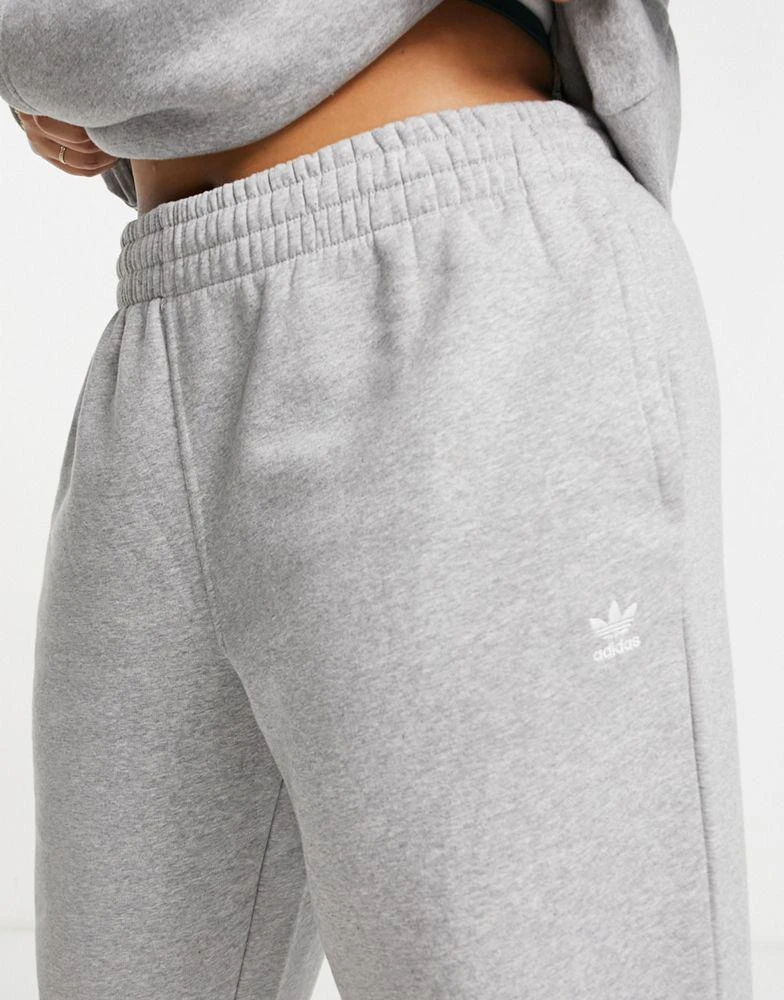 商品Adidas|adidas Originals Plus essential jogger in grey,价格¥193,第4张图片详细描述