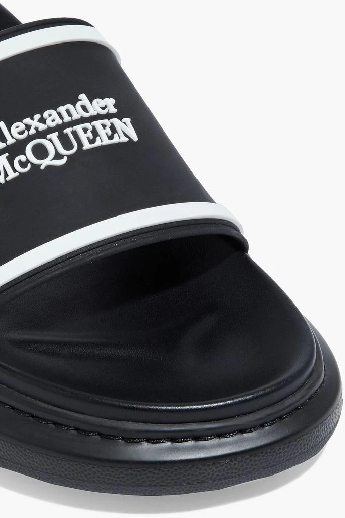 商品Alexander McQueen|Logo-print rubber slides,价格¥1142,第4张图片详细描述