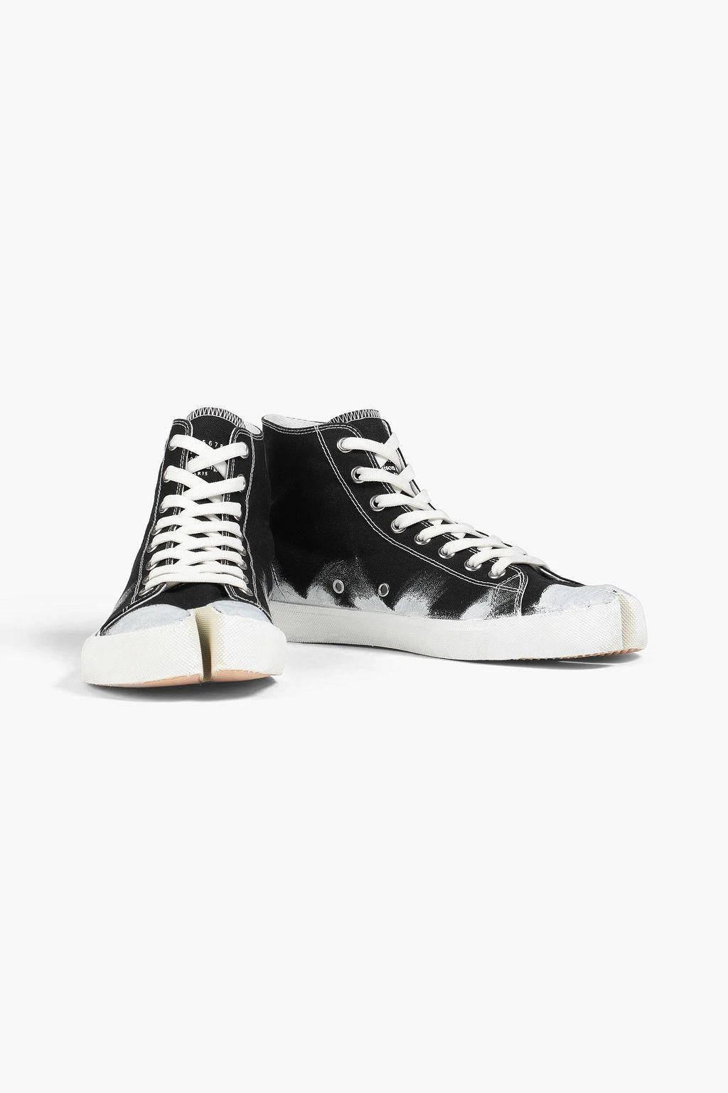 商品MAISON MARGIELA|Tabi split-toe painted canvas high-top sneakers,价格¥2408,第2张图片详细描述