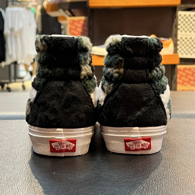 【韩国直邮|包邮包税】万斯 Sk8-Hi #Sherpa #男女通用鞋 # camo/black (VN0A5JMJA58) 商品