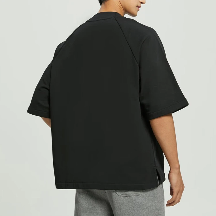 商品[国内直发] Calvin Klein|CALVIN KLEIN  英雄系列 品牌Logo印花圆领休闲短袖套头短袖 插肩袖T恤 男款 黑色,价格¥798,第3张图片详细描述