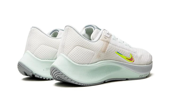 商品NIKE|Nike WMNS Air Zoom Pegasus 38 PRM,价格¥736,第4张图片详细描述