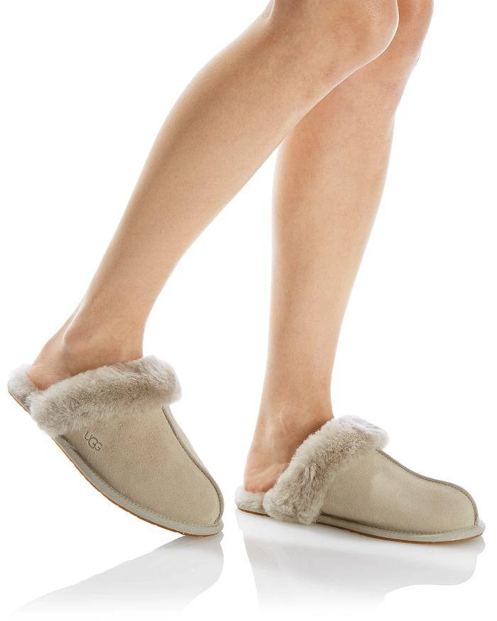 商品UGG|Women's Scuffette Shearling Slide Slippers,价格¥711,第2张图片详细描述