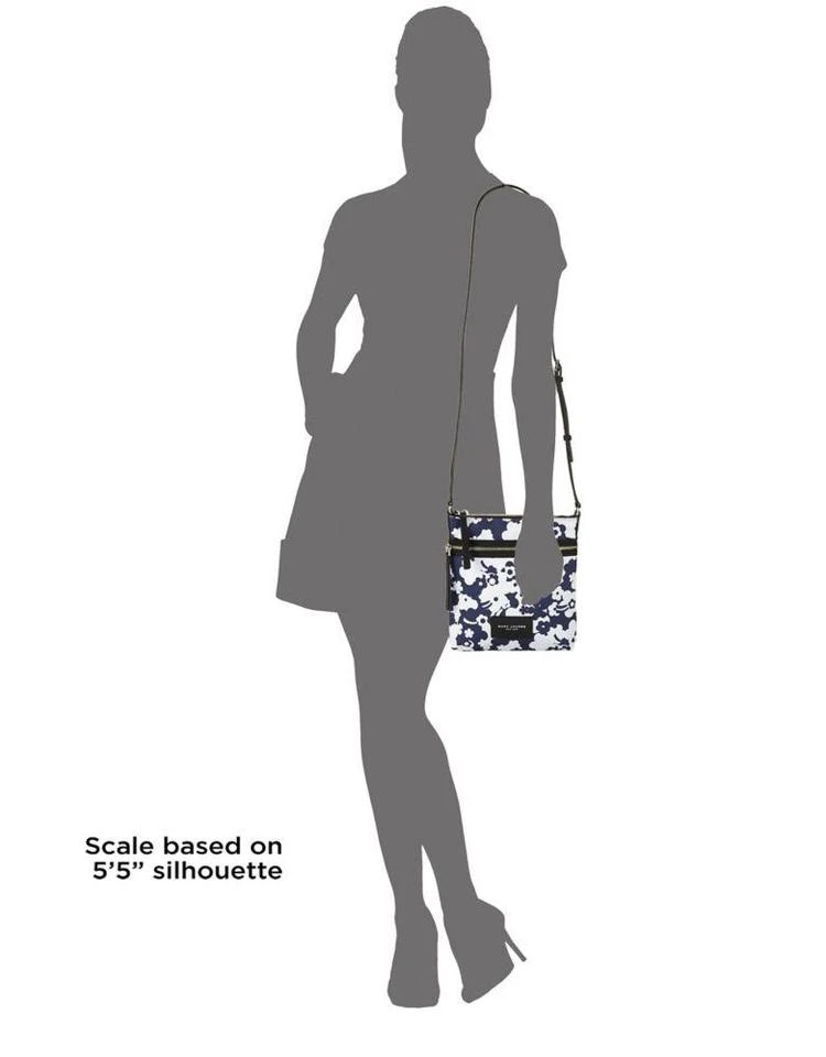 商品Marc Jacobs|Floral Nylon Crossbody Bag,价格¥395,第4张图片详细描述