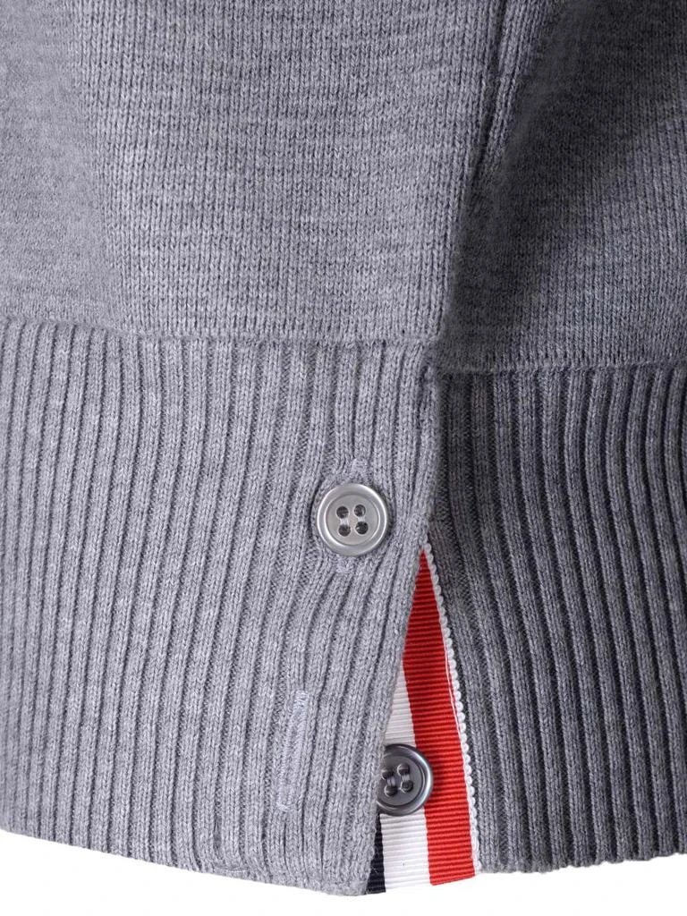 商品Thom Browne|Gray Crewneck Pullover With Stripes,价格¥8525,第3张图片详细描述