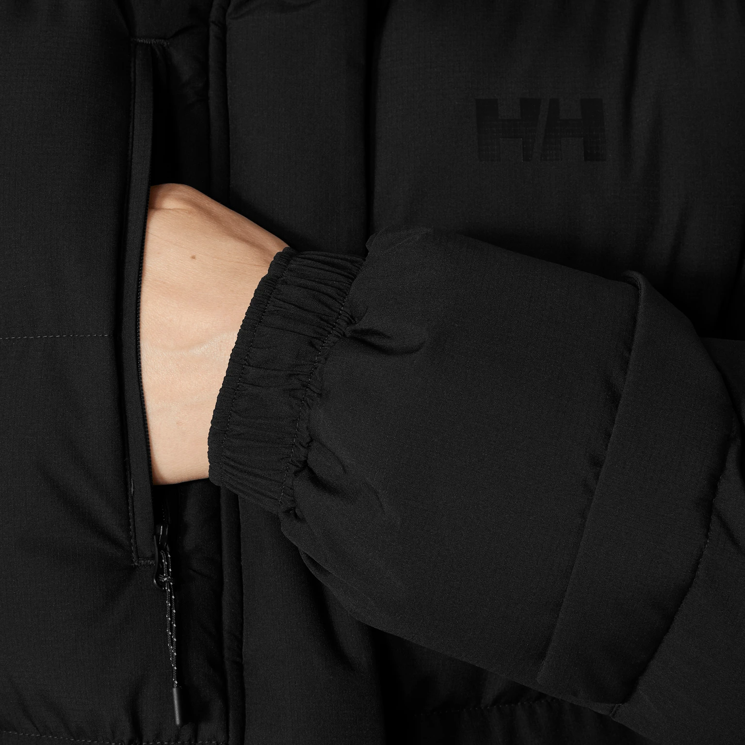 商品【商品预售7天】 Helly Hansen|Helly Hansen 女士户外软壳衣 12181851STYLE 黑色,价格¥3166,第6张图片详细描述