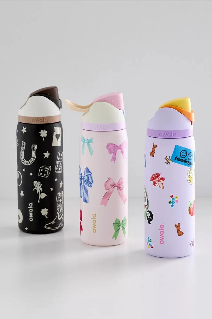 商品Owala|Owala UO Exclusive FreeSip 32 oz Water Bottle,价格¥337,第5张图片详细描述