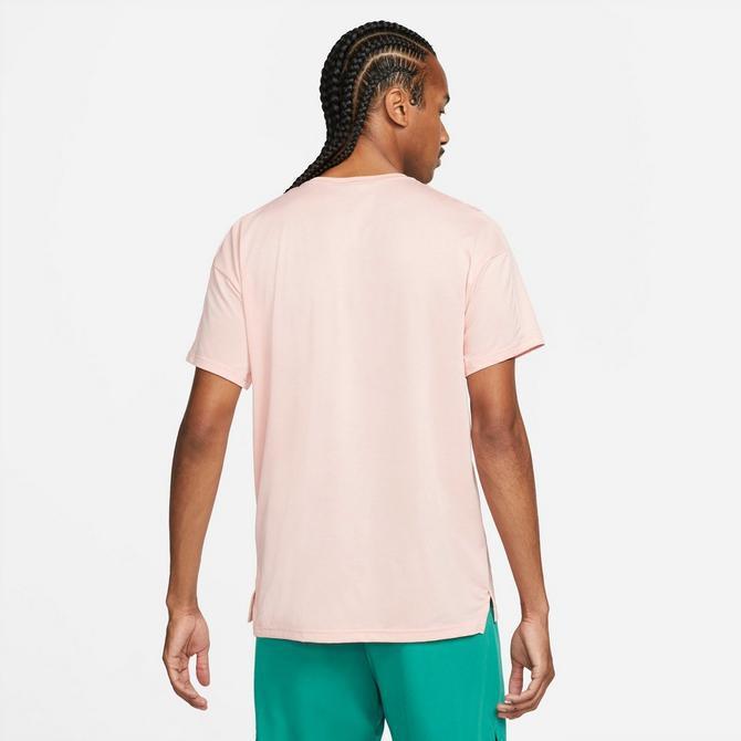 商品NIKE|Men's Nike Pro Dri-FIT Graphic Print Short-Sleeve T-Shirt,价格¥332,第4张图片详细描述