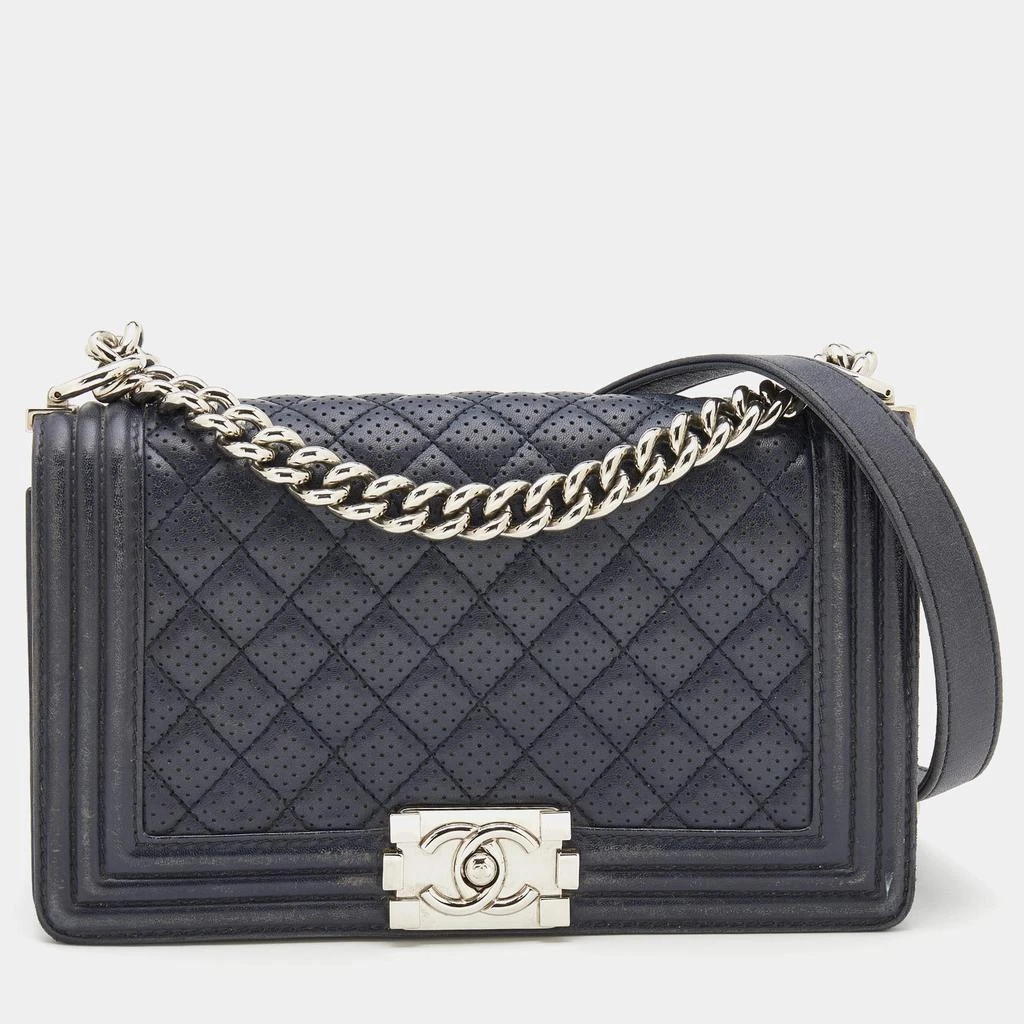 商品[二手商品] Chanel|Chanel Blue Quilted Perforated Leather Medium Boy Flap Bag,价格¥25833,第1张图片