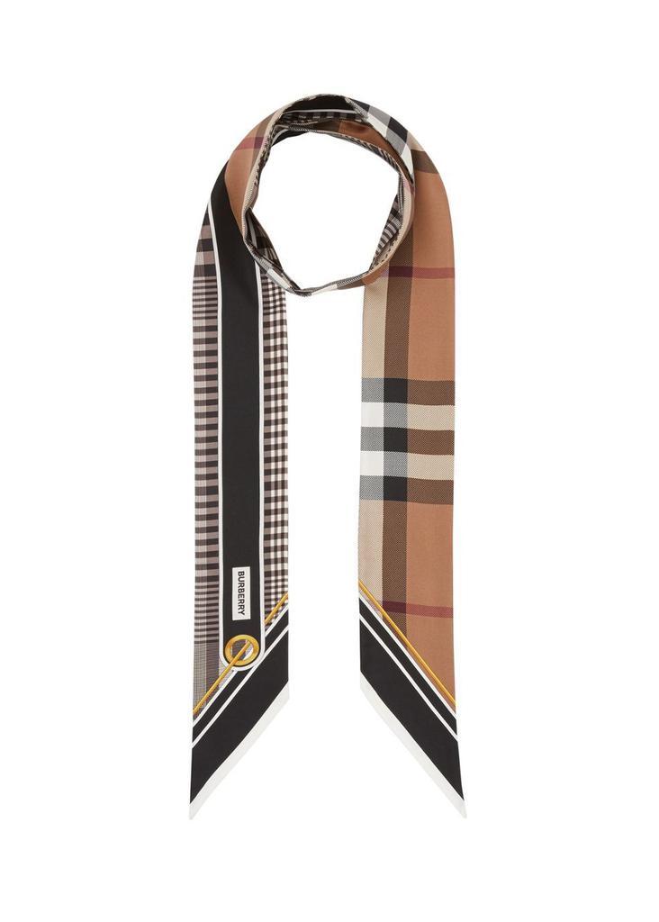 商品Burberry|Check print silk skinny scarf,价格¥1492,第1张图片