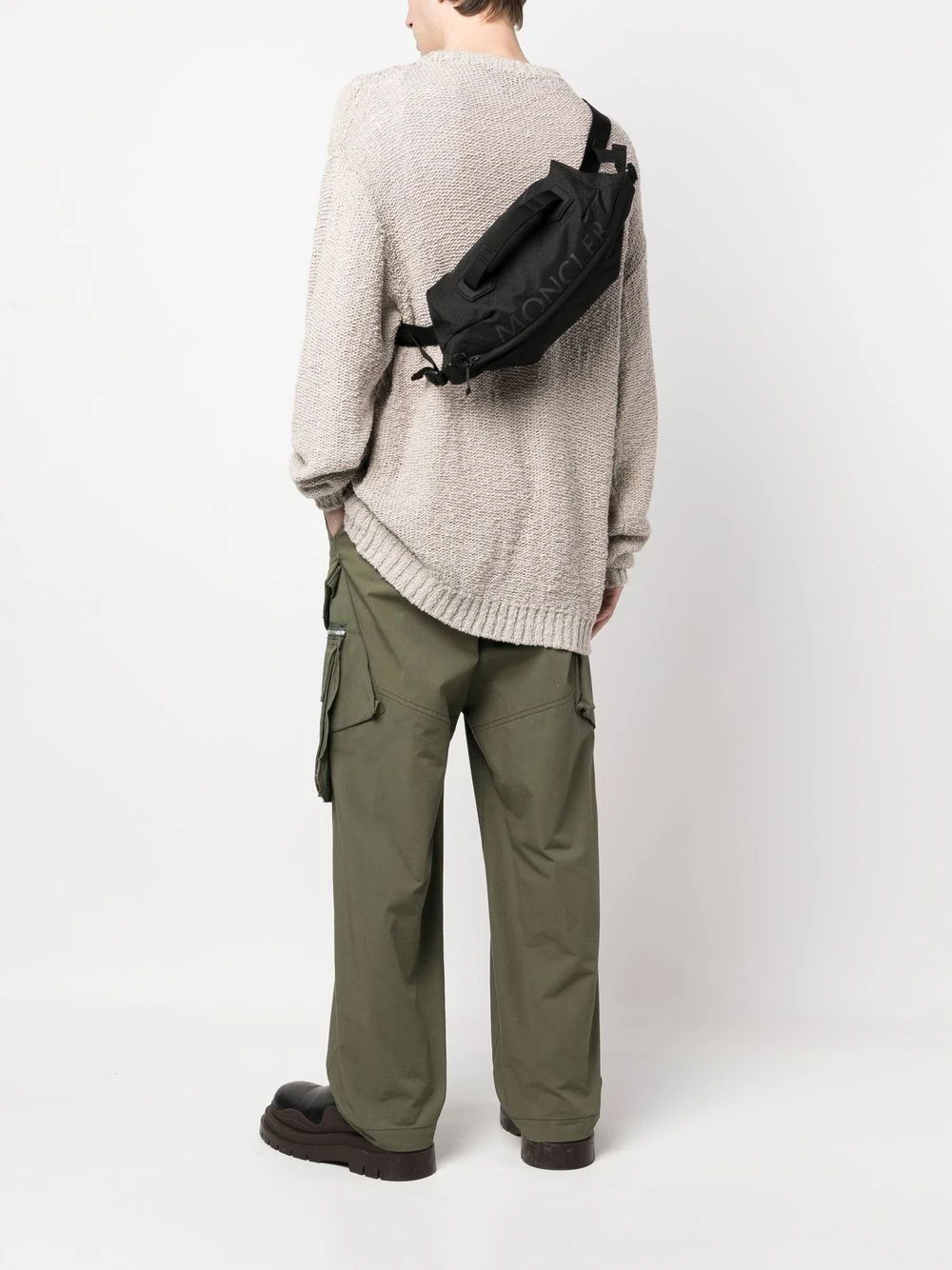 商品Moncler|Moncler 男士腰包 5M00004M2568999 黑色,价格¥3354,第6张图片详细描述